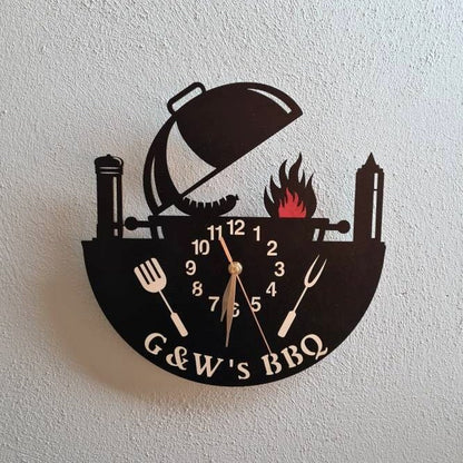 BBQ grill-shaped wall clock with fire, tongs, and spatula – for kitchen decor