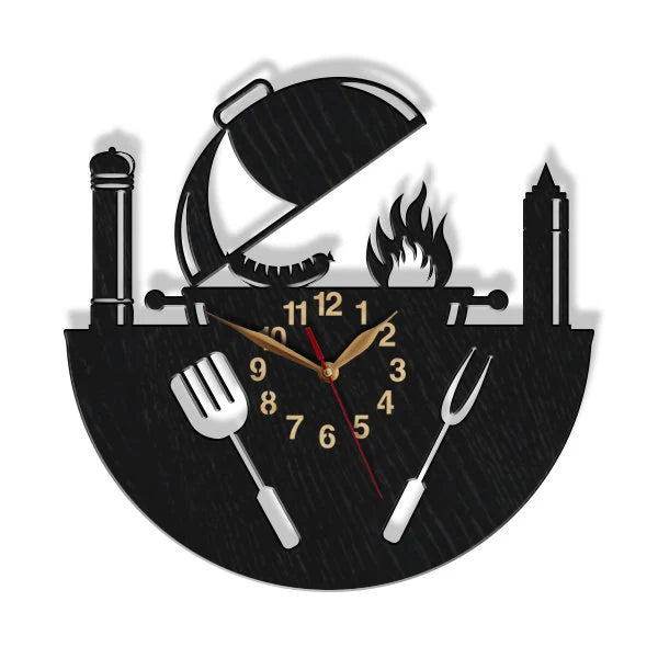 Black wall clock for grillers – ideal gift for BBQ dads and backyard cooks