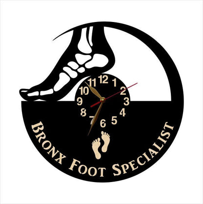 podiatric-medicine-feet-physician-office-room-wall-clock